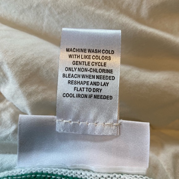 Green and White Stripe Shamrock Sweater - Size M - Picture 6 of 7